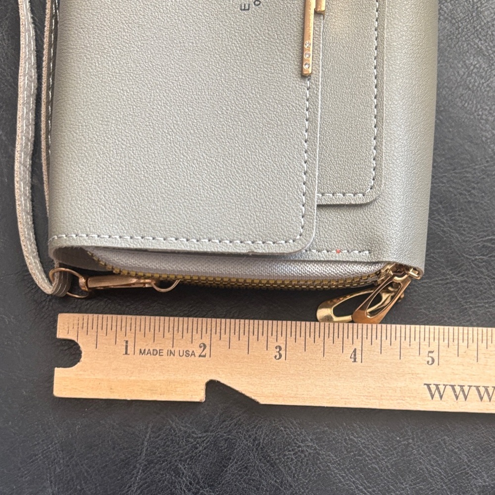 Endaycon faux leather Gray Crossbody Bag - Picture 4 of 7